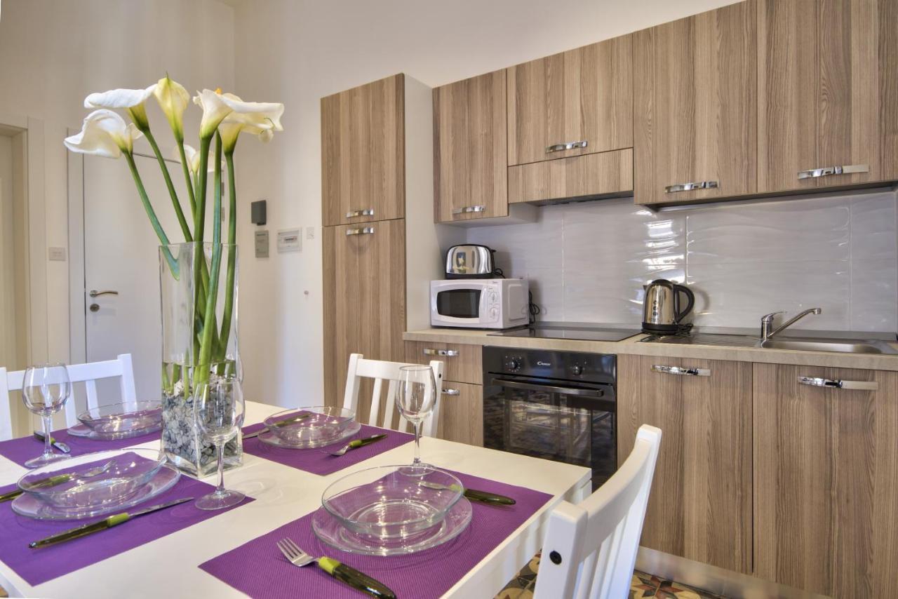 Borgo 1 & 2 Bedroom Self-catering Units In Valletta