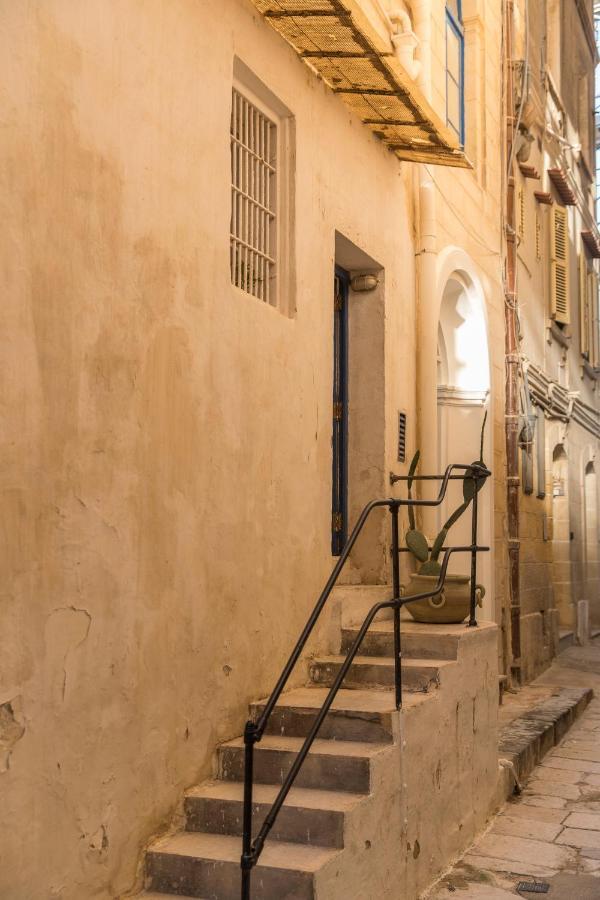 Collection - Old Theatre Valletta