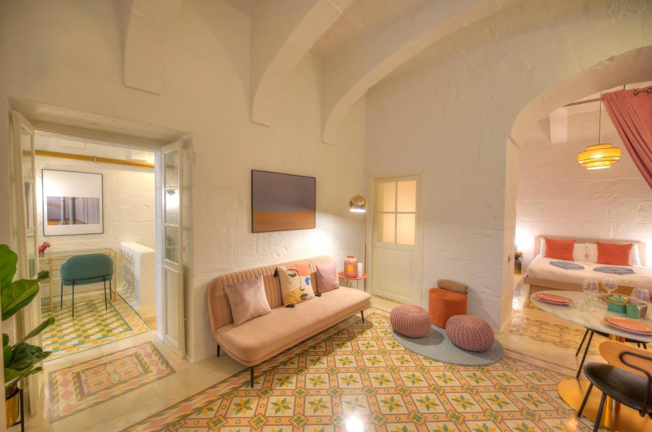 Apartment Impressive & Stylish Palazzino In Ddem1-3 Valletta