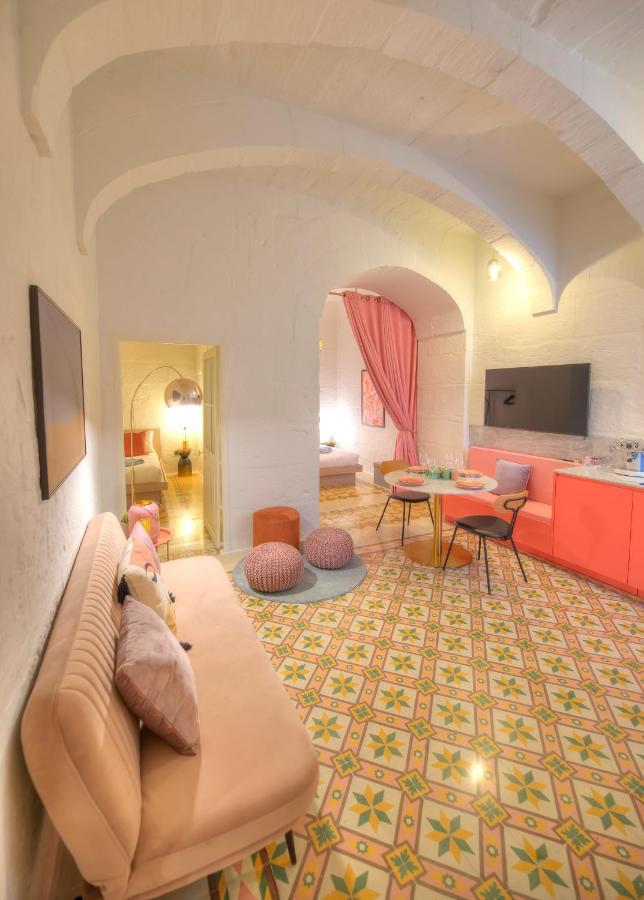 Apartment Impressive & Stylish Palazzino In Ddem1-3 *