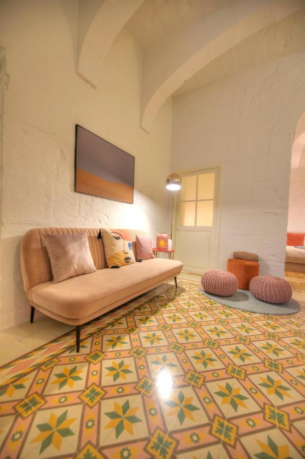 Apartment Impressive & Stylish Palazzino In Ddem1-3 *
