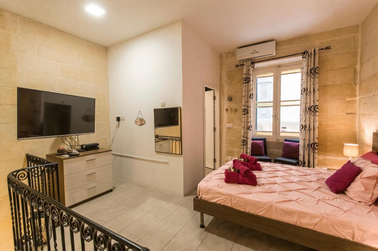 Gb - Triplex Apartment Valletta
