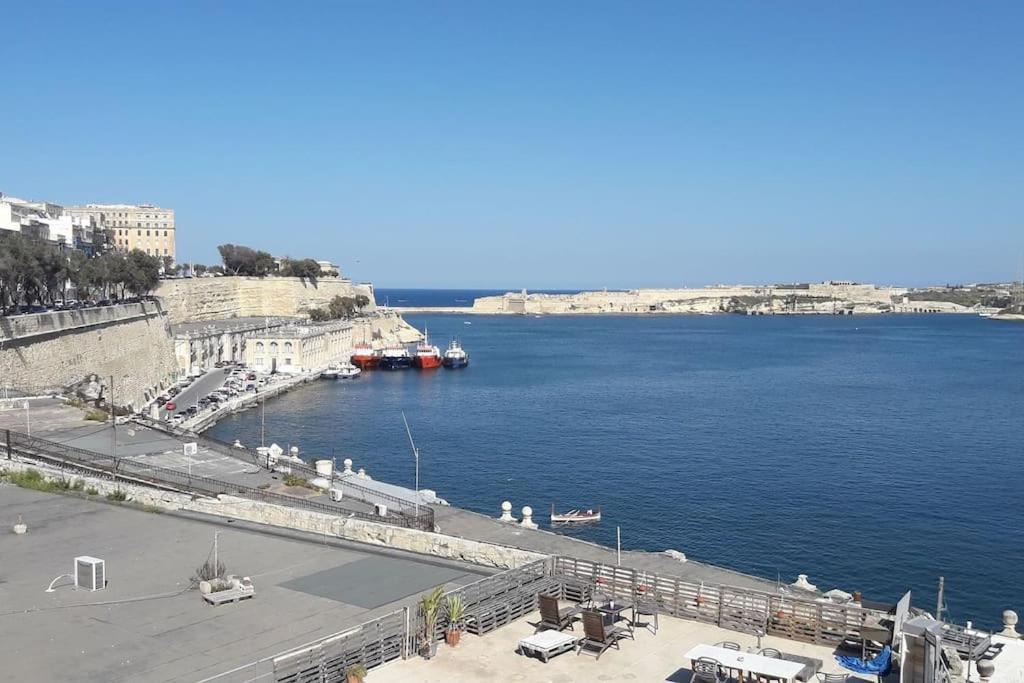 Apartment With Harbour Veiw Valletta