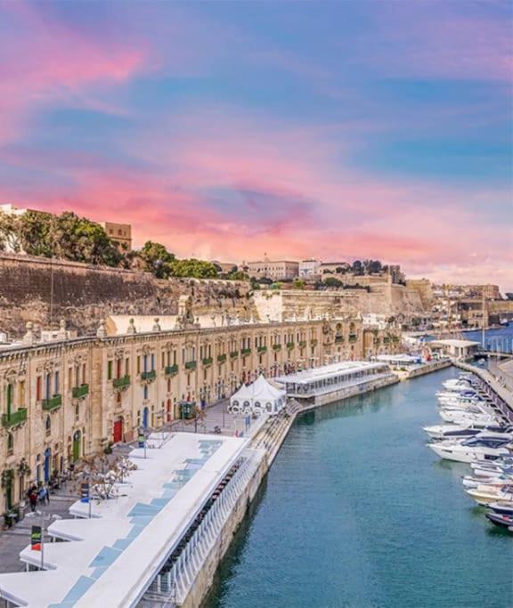 With Harbour Veiw * Valletta