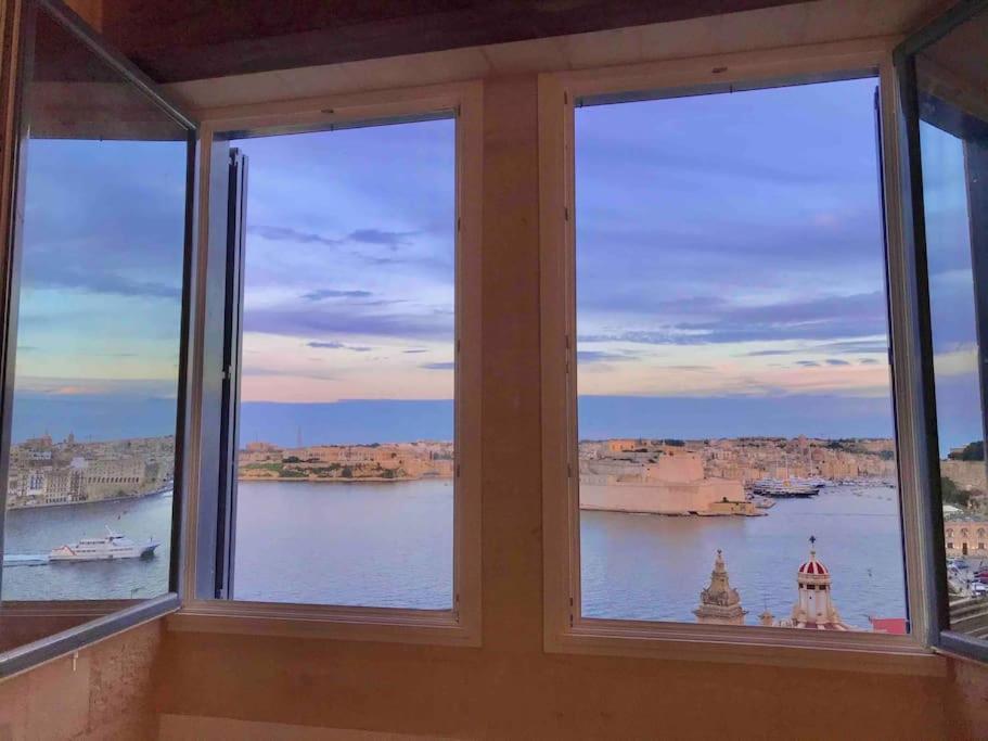 Port 531 Savynomad Harbour Residences Wow Views Holiday home