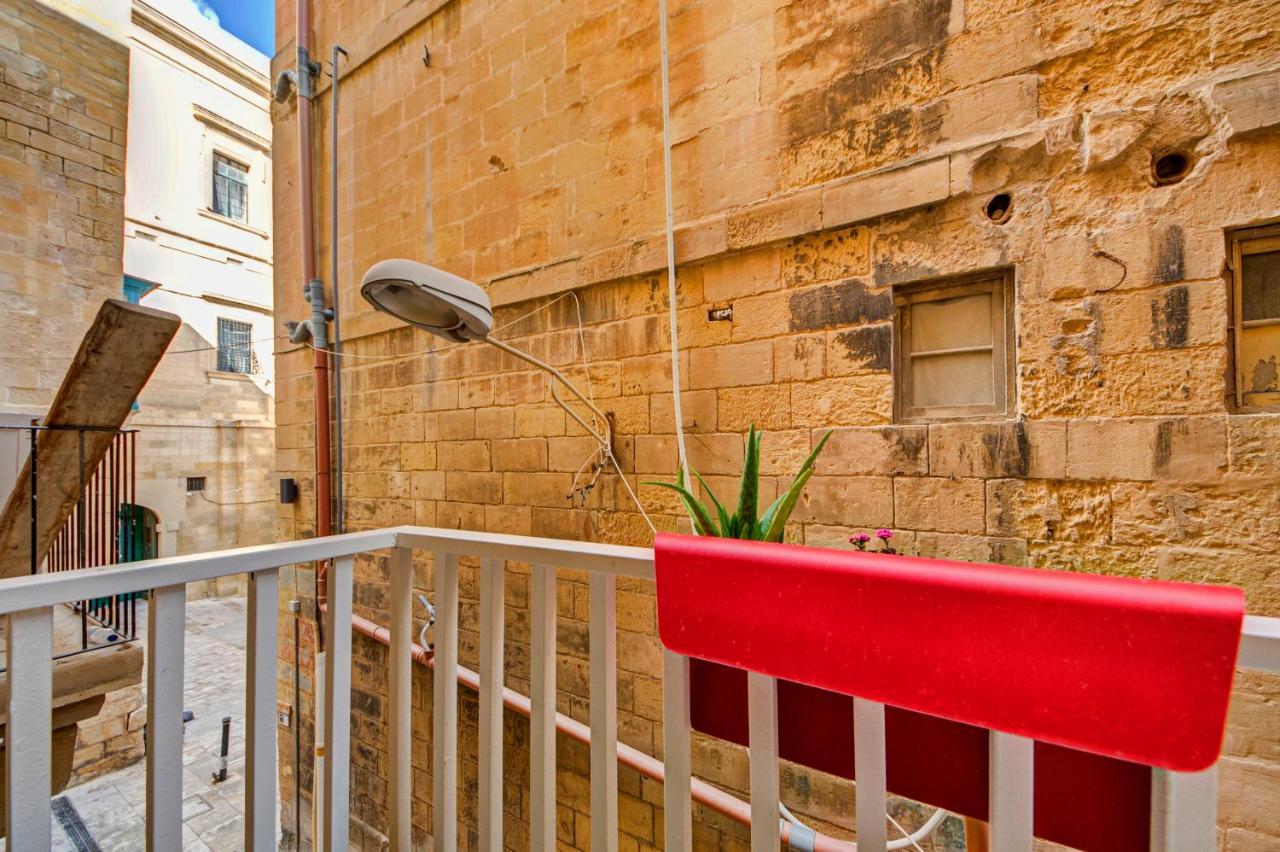 33 Sally Port Valletta