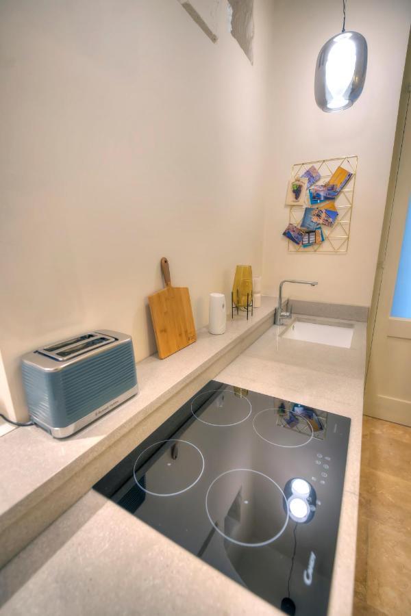 Stylish & Traditional 1 Bedroom Ddem1-1 Valeta