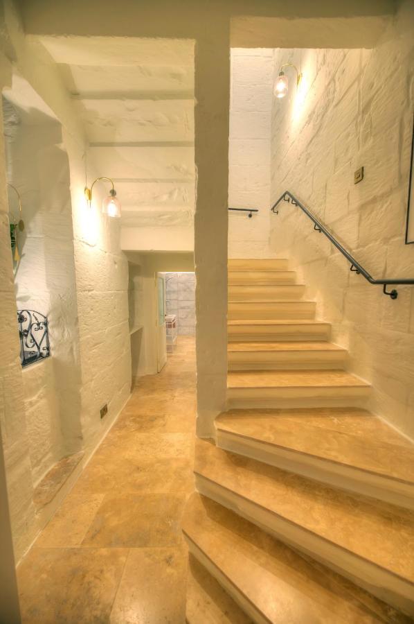 Modern & Luxurious Palazzino In Ddem1-2 * Valletta