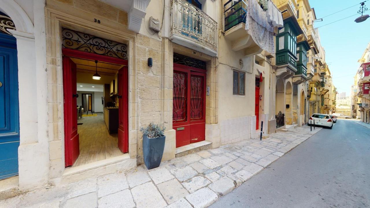 - 1 Bedroom Maisonnette * Valletta