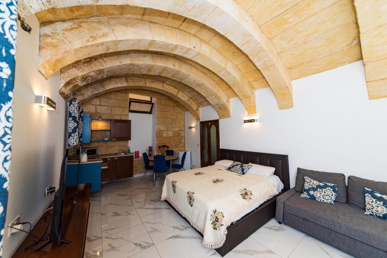 Apartment Old Well Valletta