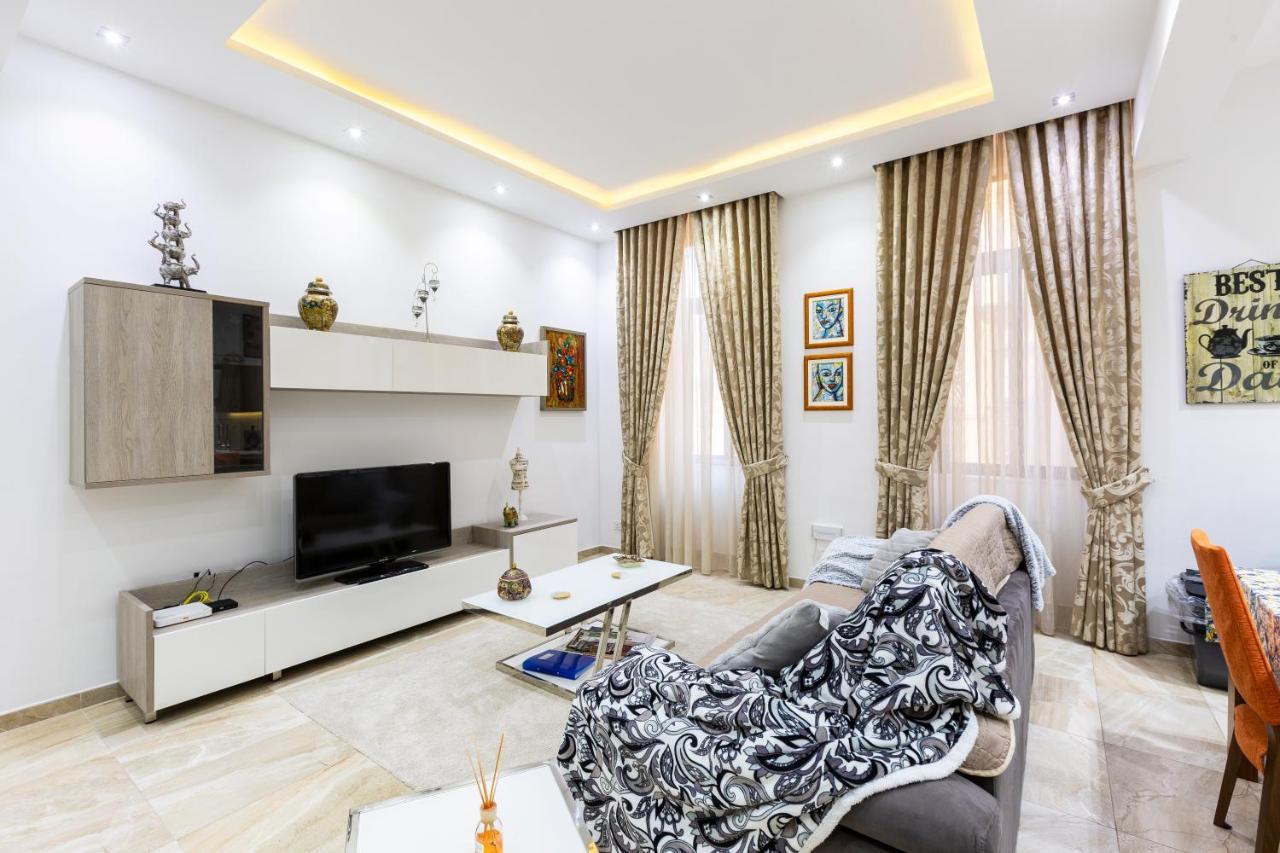 Large 3 Bedroom