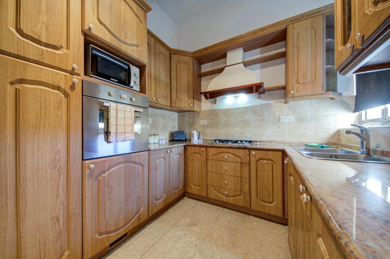 2 Bedroom Sleeps 6 Walking Distance To Centre And The Sea Valletta