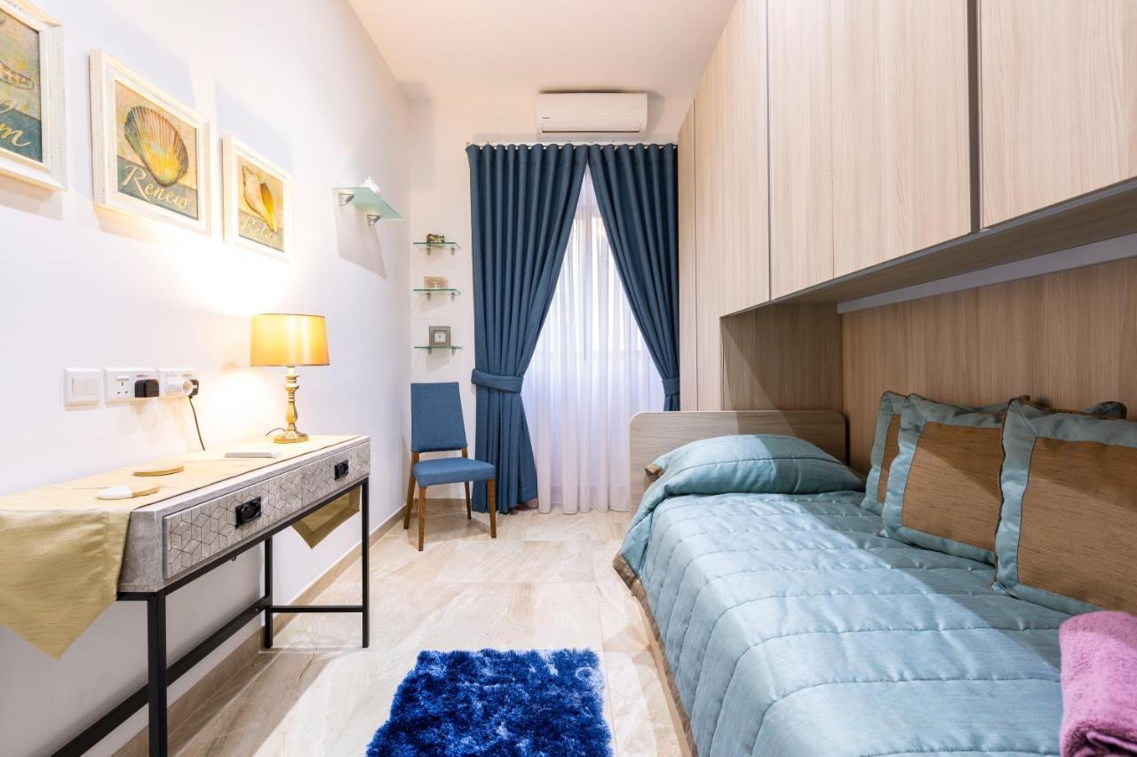 Large 3 Bedroom * Valletta