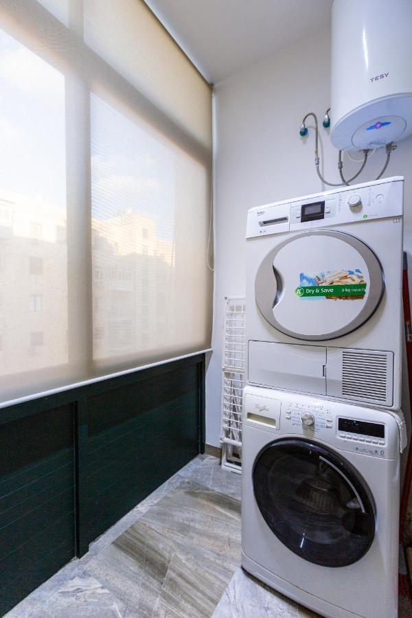 Large 3 Bedroom Valletta
