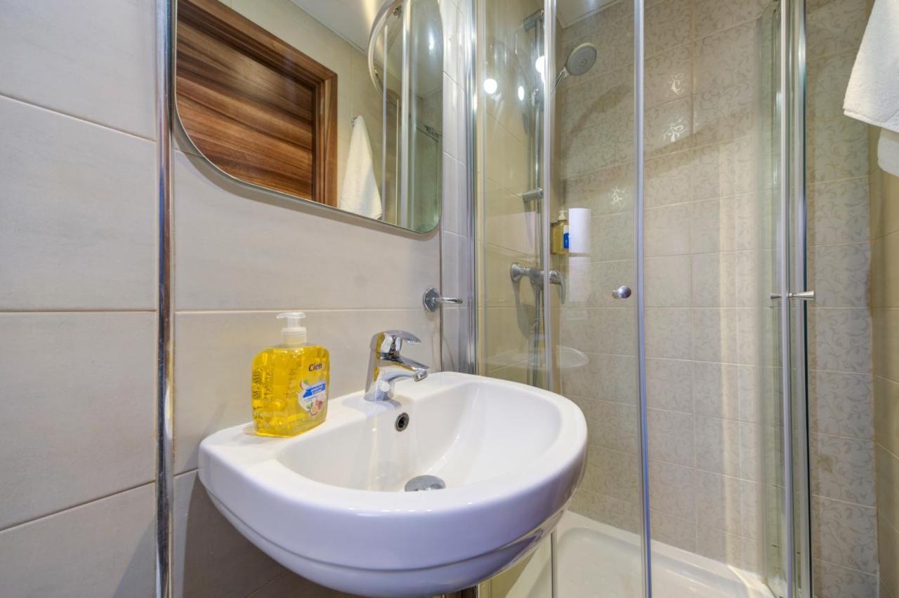 Tritoni Harbour - Apartamento