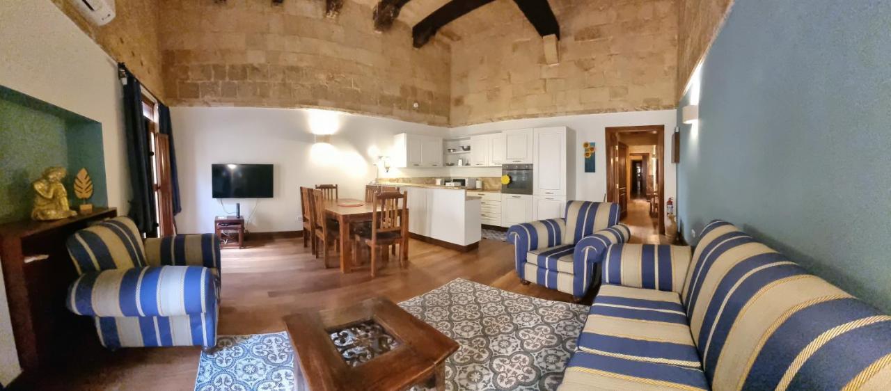 Apartamento Vallettacharme - 2 Bedrooms Flat In The Heart Of The *