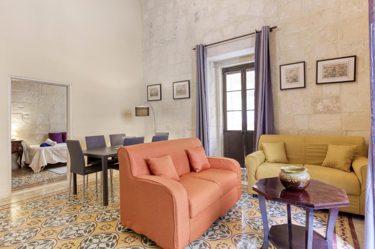 Vlt214- 2 Bedroom Townhouse Valletta