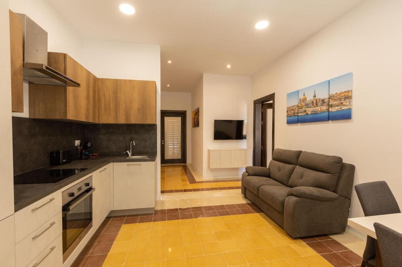 Apartment Collection - San Pawl *