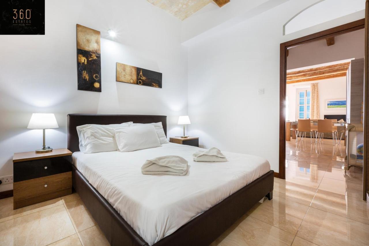 Apartment Seafront - Location, Floor With Wifi & Ac By 360 Estates
