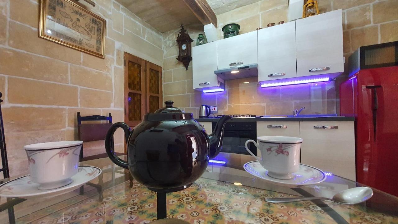 St. John Apartment *