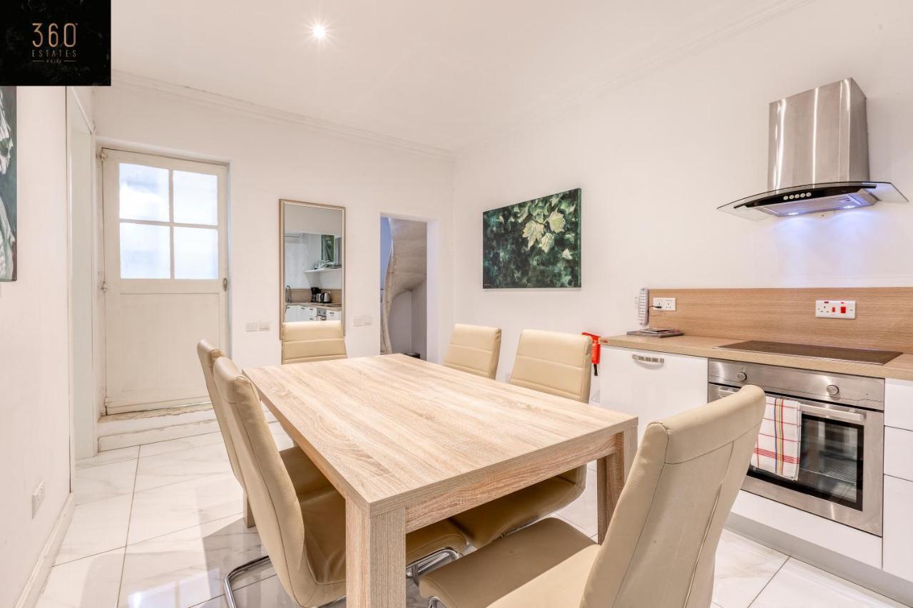 Mesmerising Views For A 2br In The Capital By 360 Estates Apartment Valletta