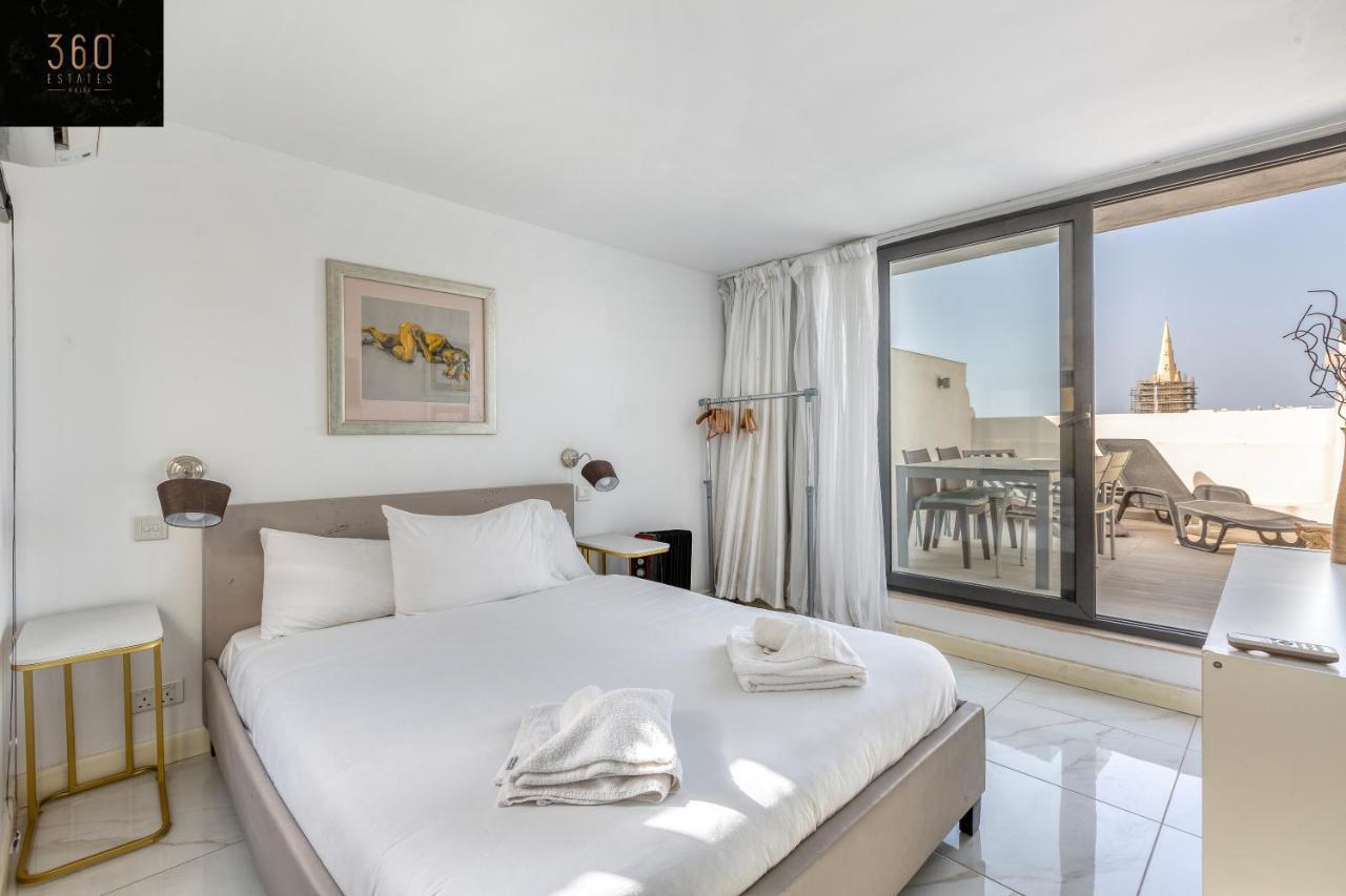 Mesmerising Views For A 2br In The Capital By 360 Estates * Valletta