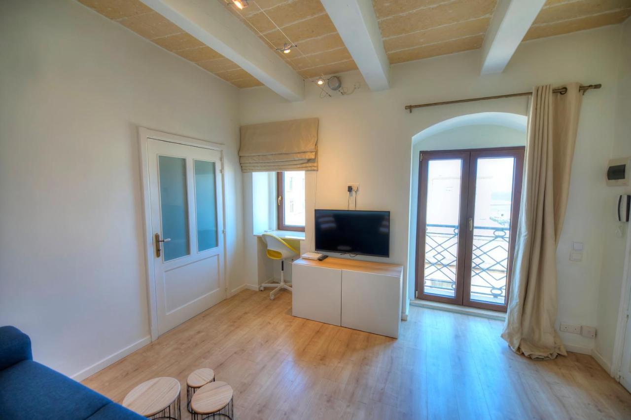 Comfy 1 Bedroom - Sun Terrace & Sea Views Gbuh1-1