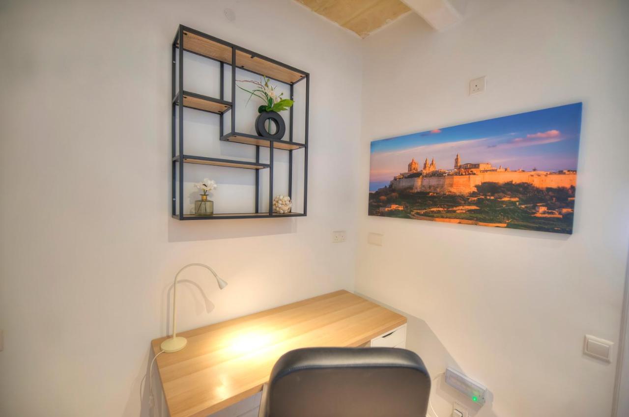 Comfy 1 Bedroom - Sun Terrace & Sea Views Gbuh1-1 *