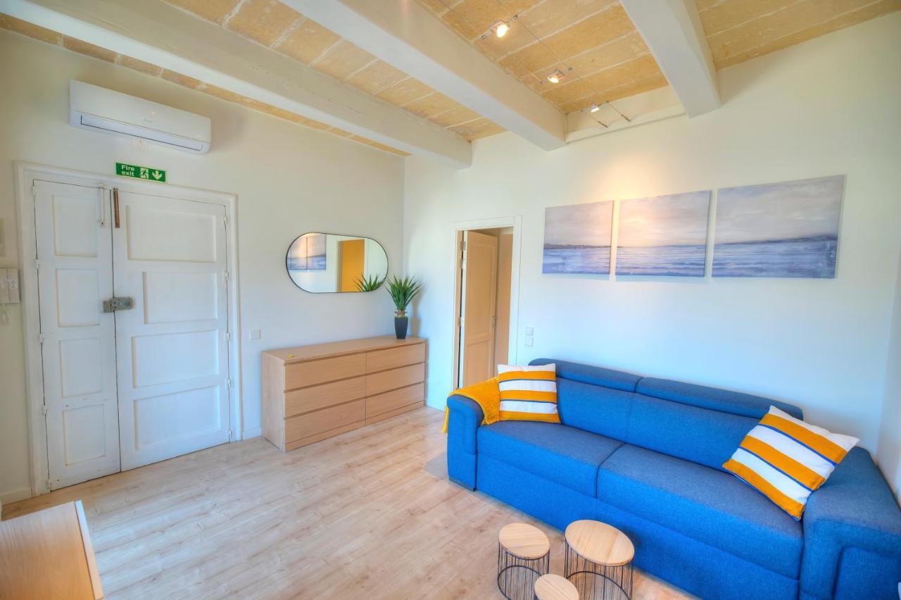 Comfy 1 Bedroom - Sun Terrace & Sea Views Gbuh1-1