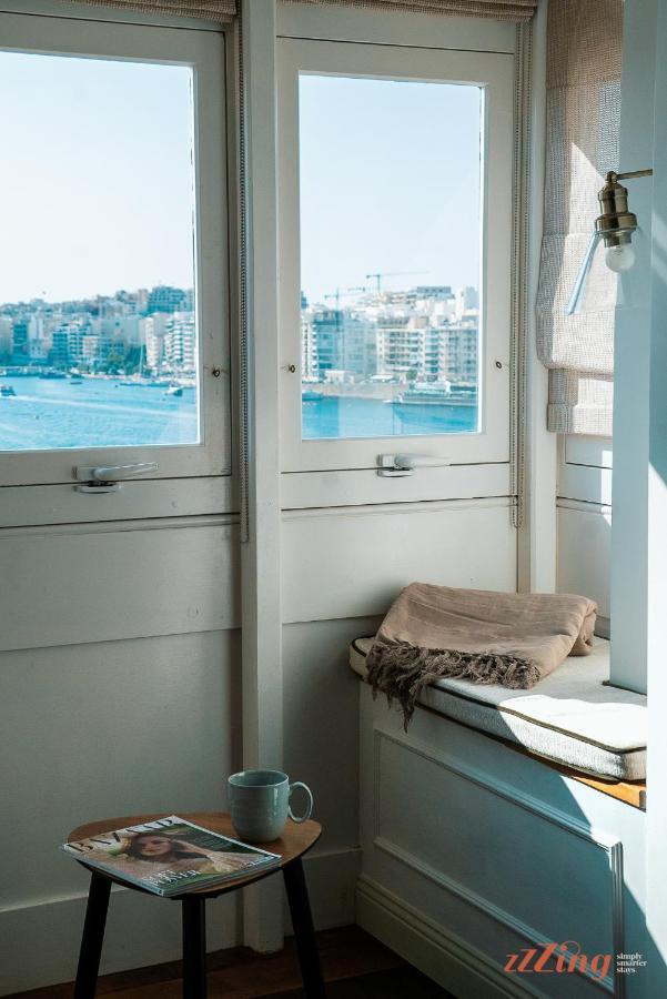 Apartment Extraordinary Views In A In *
