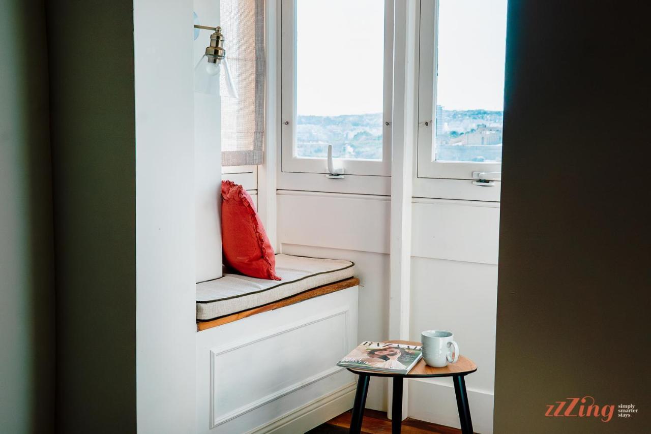 Extraordinary Views In A In