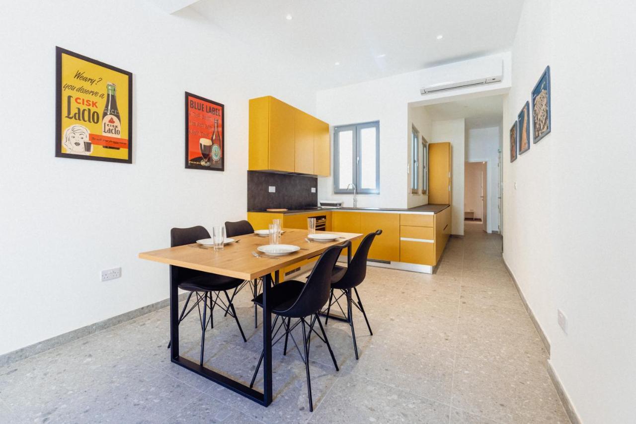 Apartment Collection - Republica *
