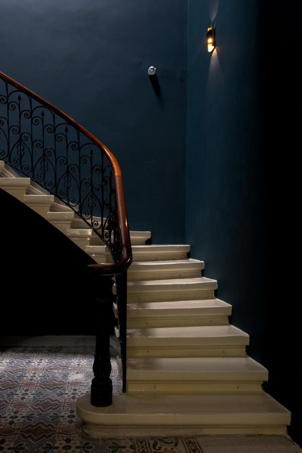 Hotel Mulberry *