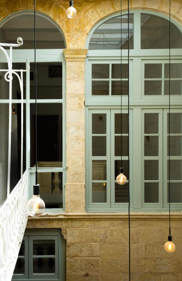 Mulberry * Valletta