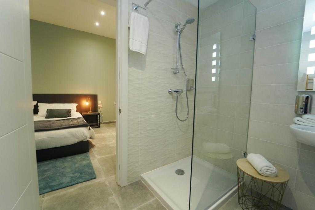Private With Bathroom In *