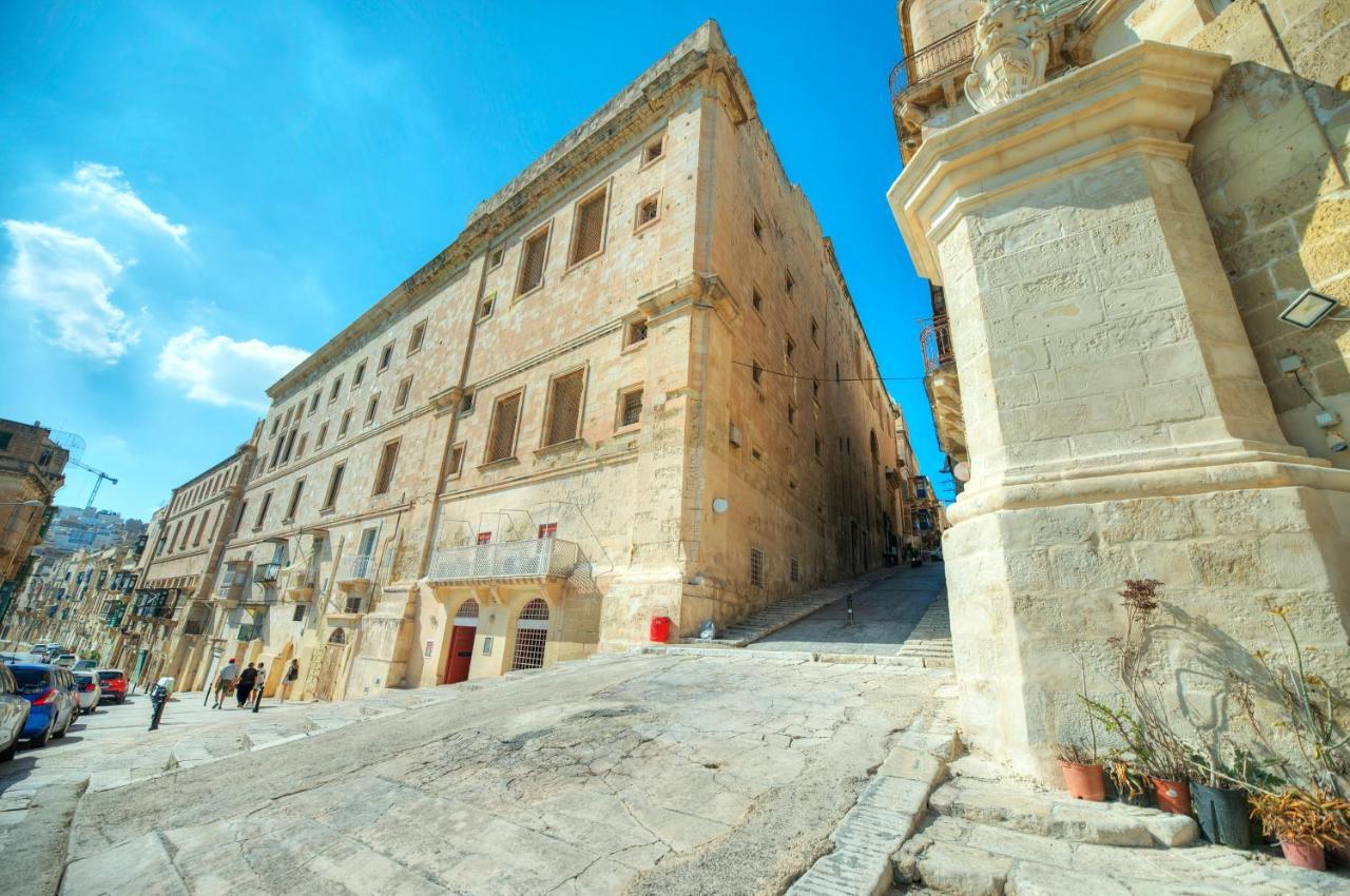 1bedroom-stunning Views In Center Jspi1-1 * Valletta