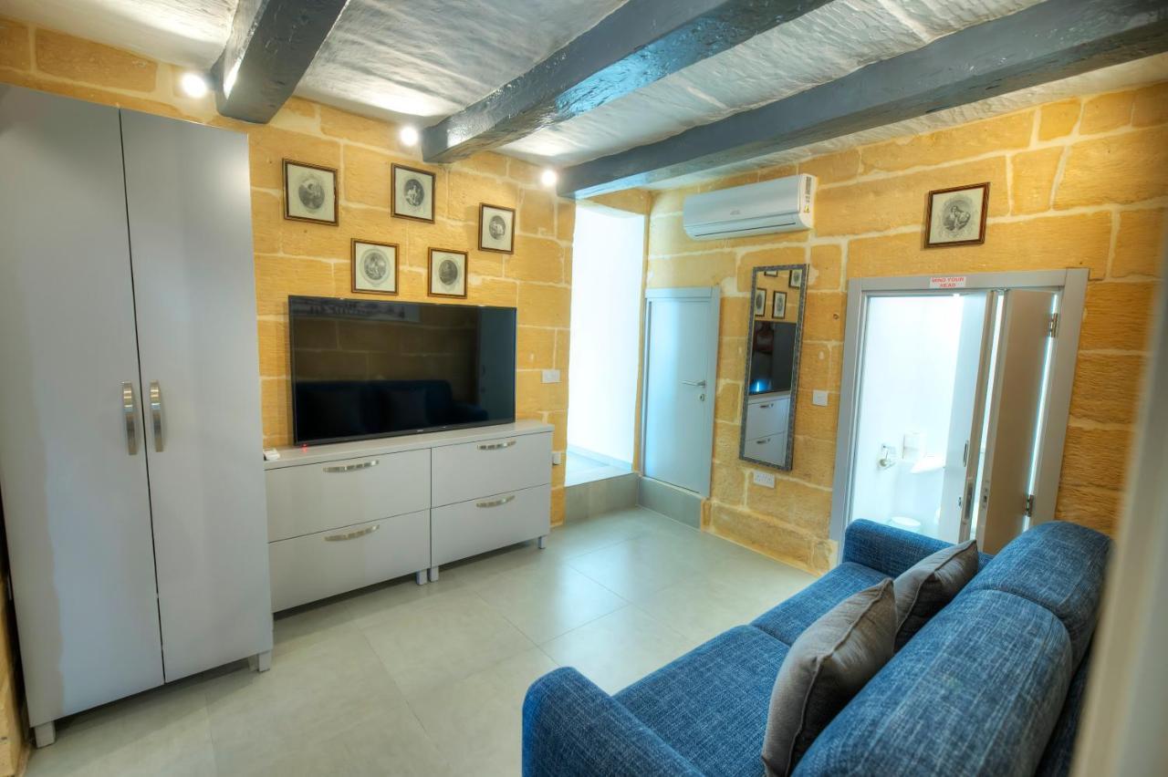 1bedroom-stunning Views In Center Jspi1-1 *
