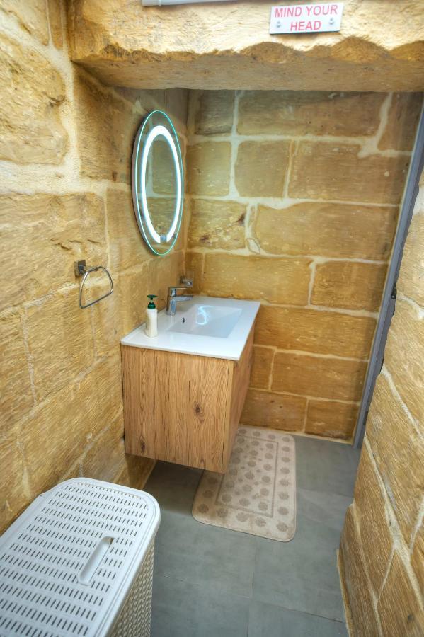 1bedroom-stunning Views In Center Jspi1-1 *