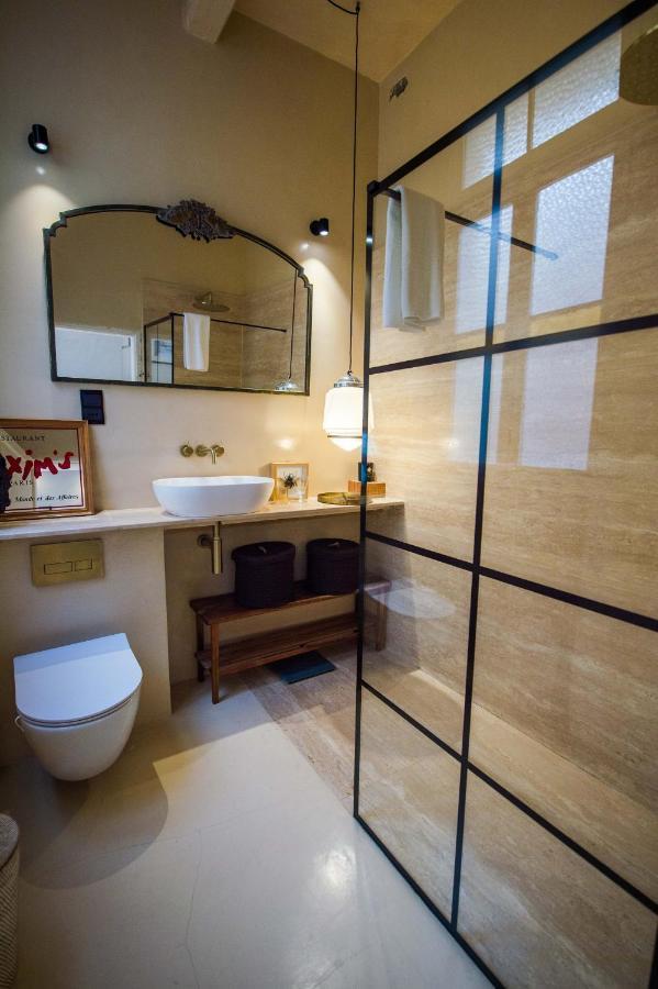 Collection - St Ursula Apartment *