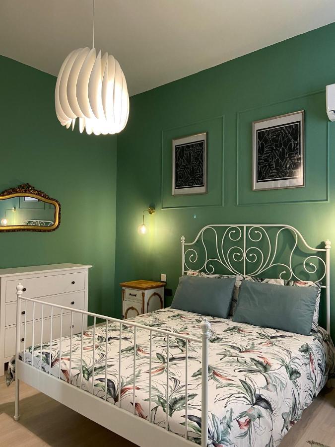 Stylish Apartment *