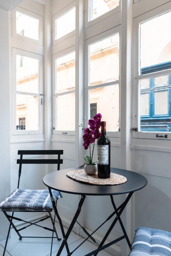 Modern 2br Flat In By Arcobnb Apartment Valletta