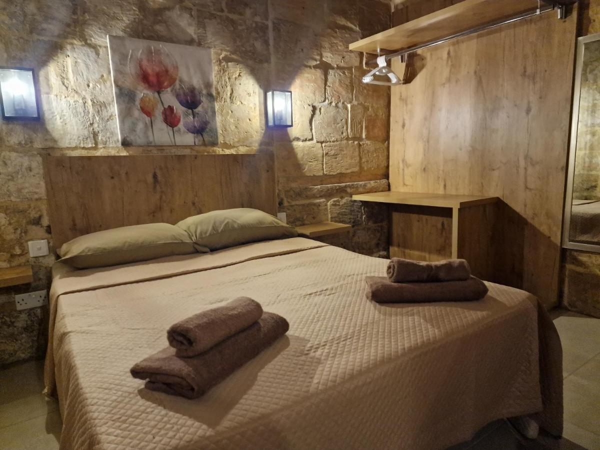Renovated 16th Century House In Holiday home *