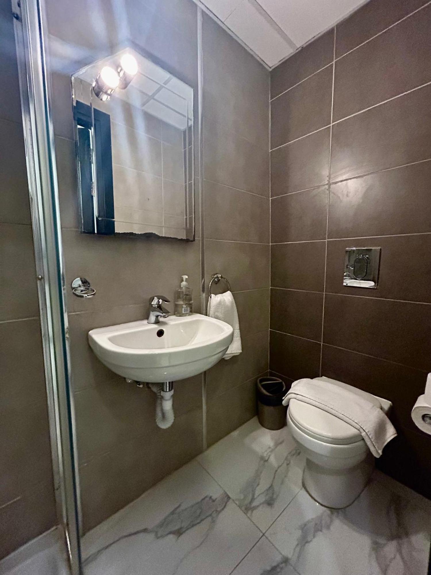 Tritoni Harbour - Apartamento *