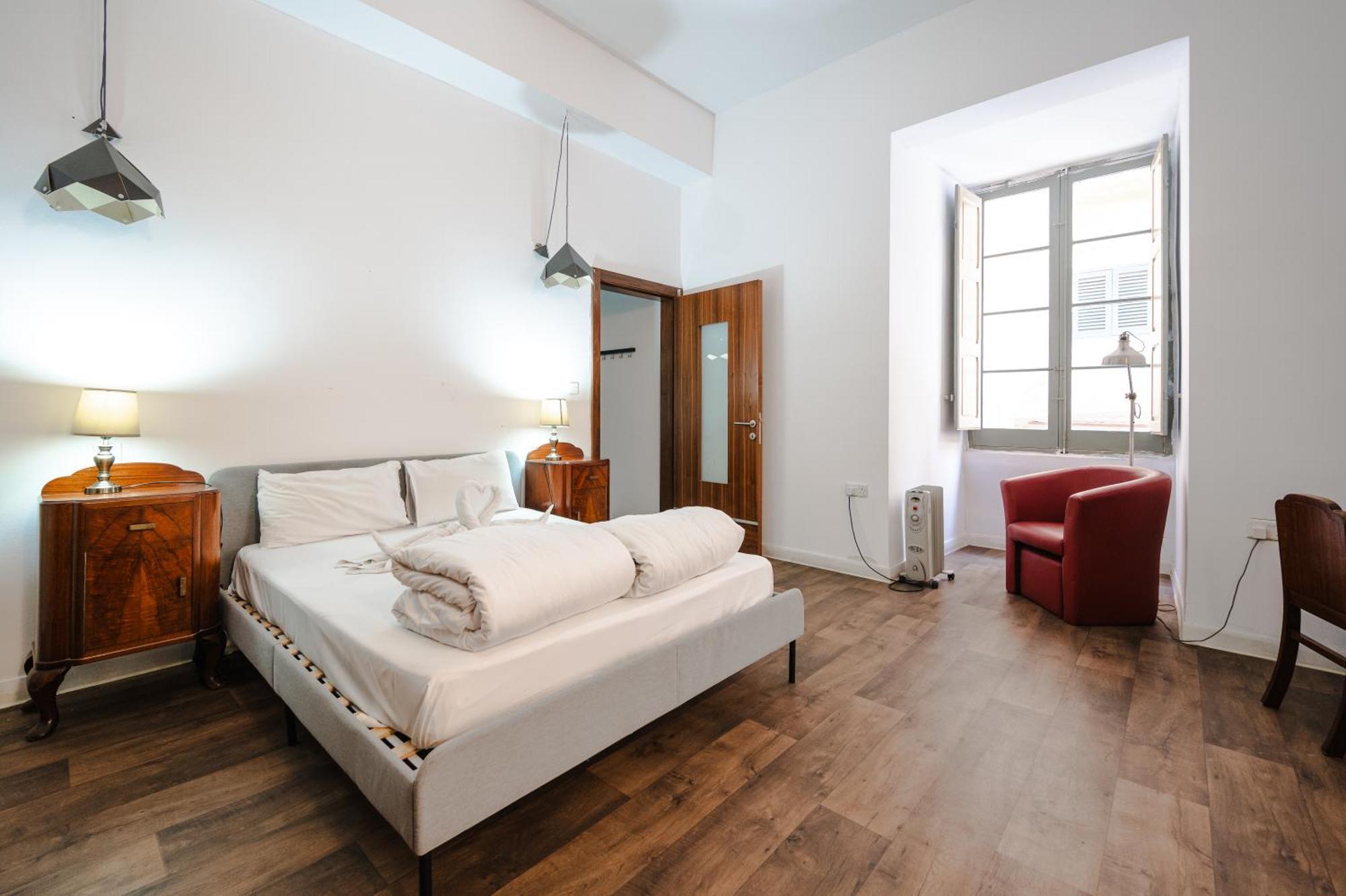 St Two Bedroom Apartment