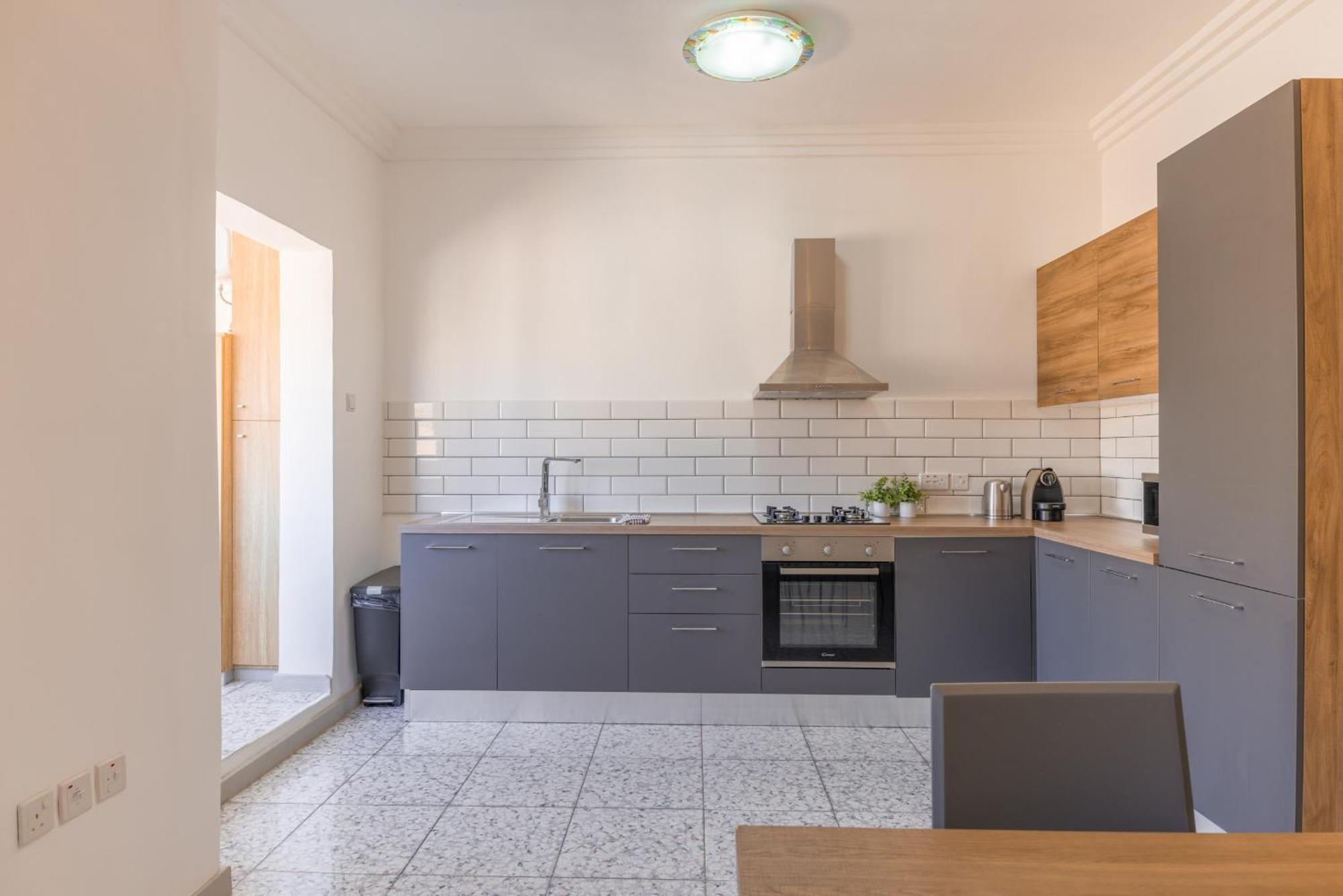 Harbour View - Large 2br Valletta