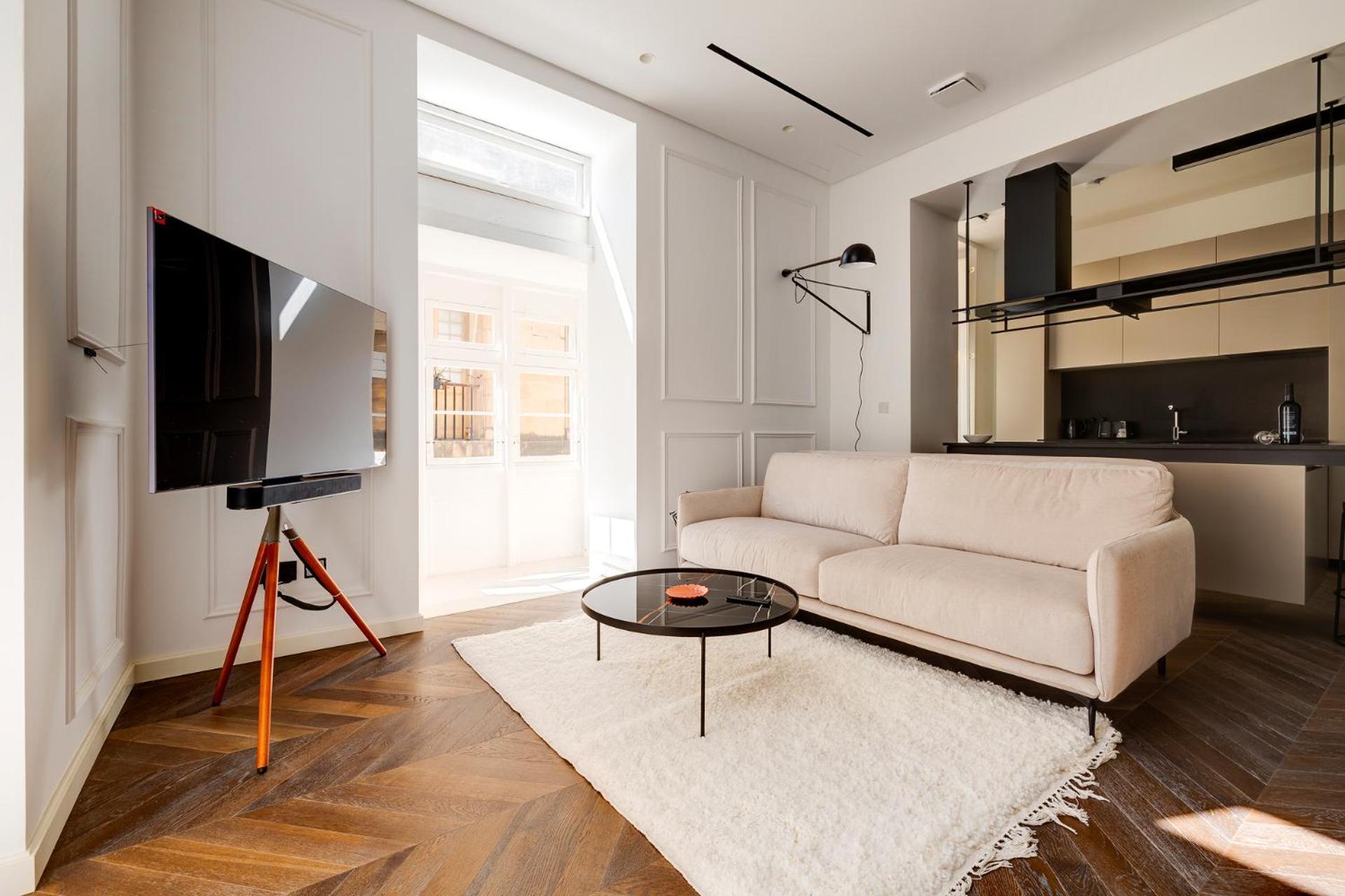Opulent Elegance In Lux Retreat Apartment Valletta