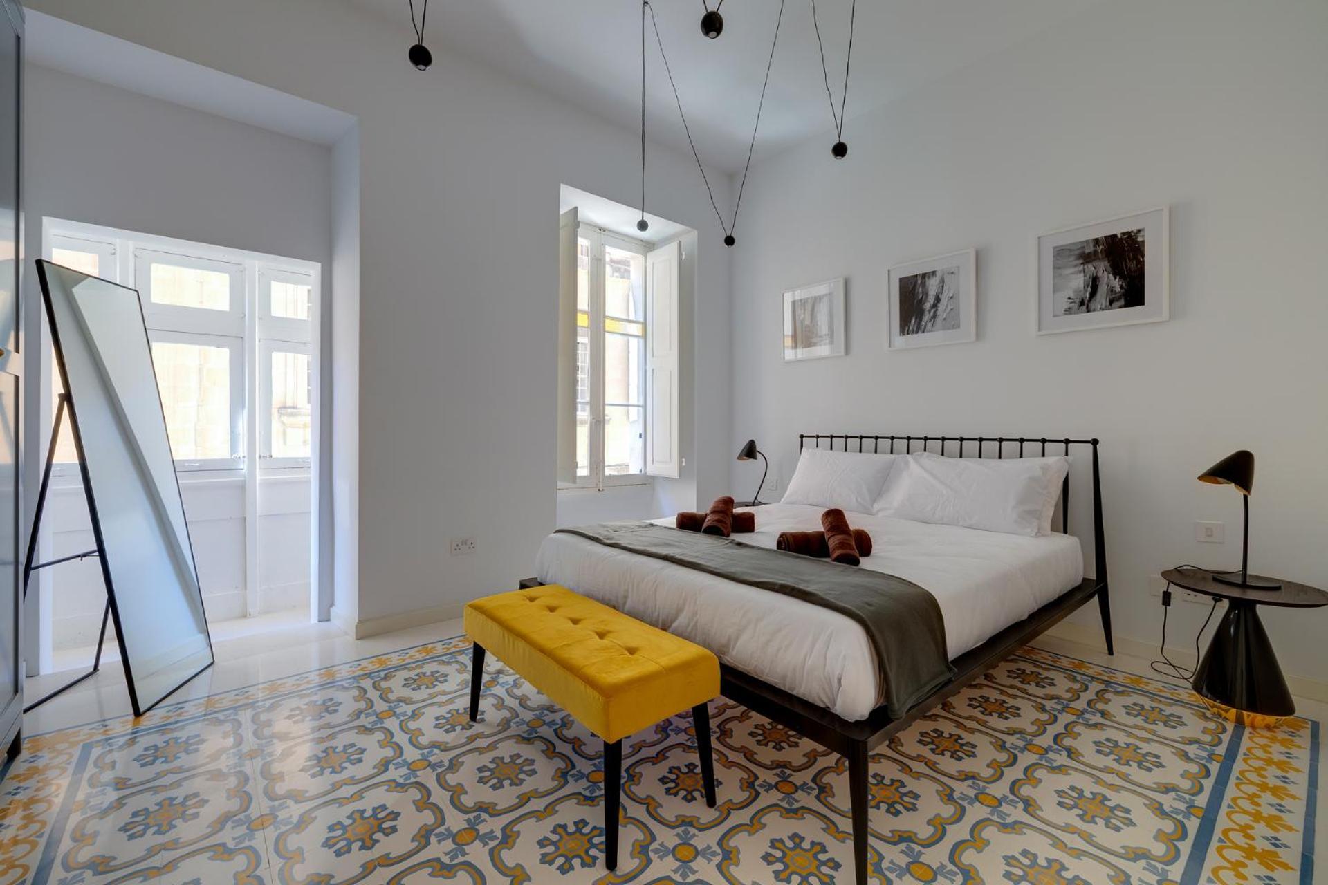 Immerse In Luxury Valletta's Historic Heart *