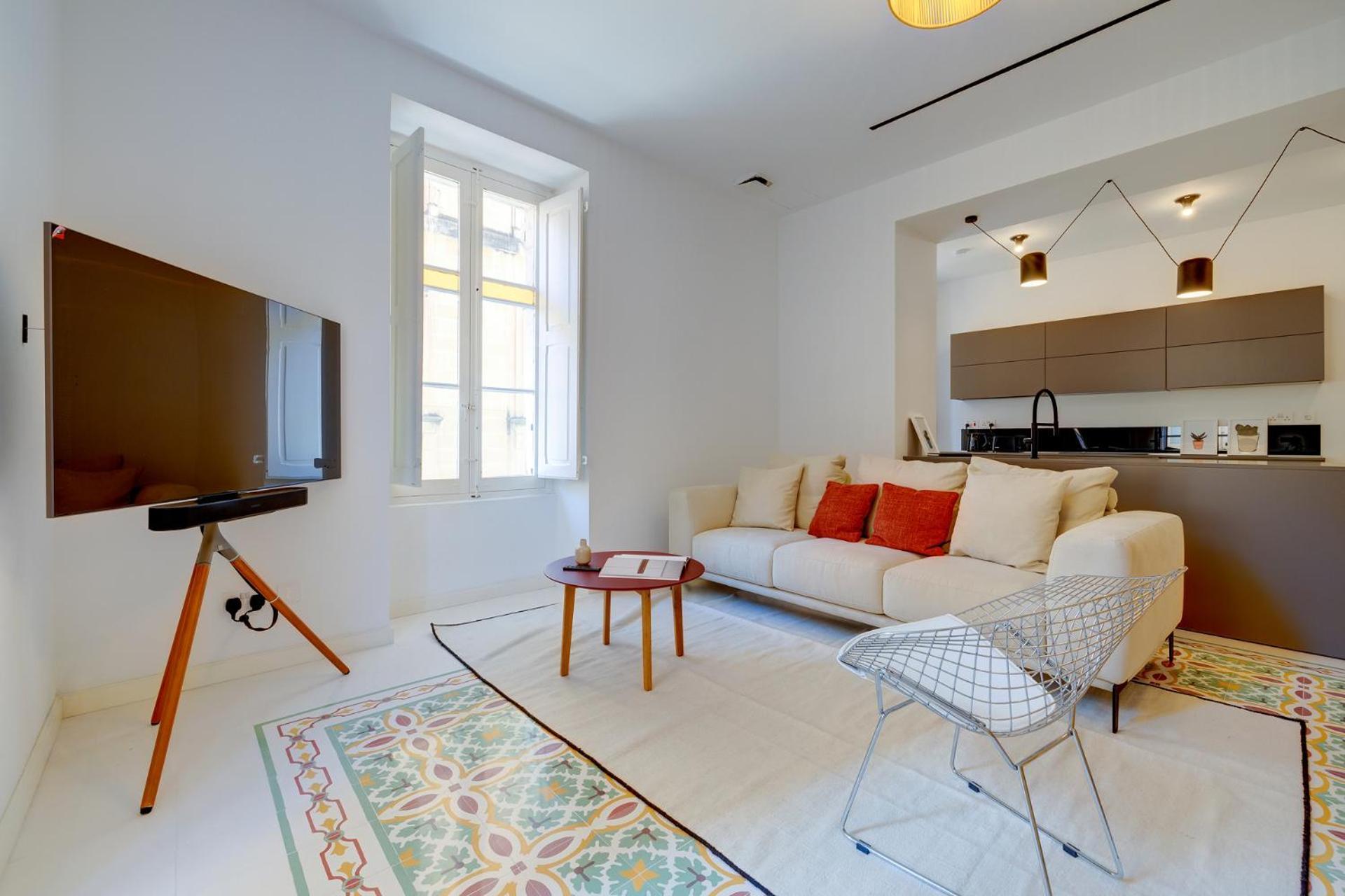 Immerse In Luxury Valletta's Historic Heart Apartment *