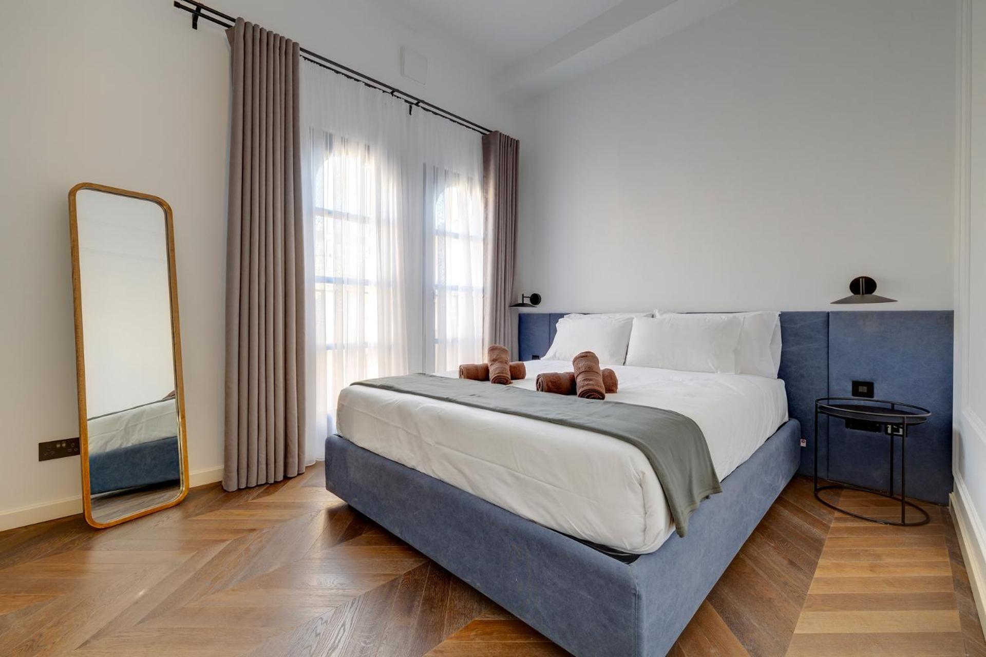 Apartment Opulent Elegance In Lux Retreat Valletta