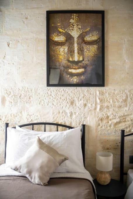 Apartment Chic, Stylish & Spacious Flat In *